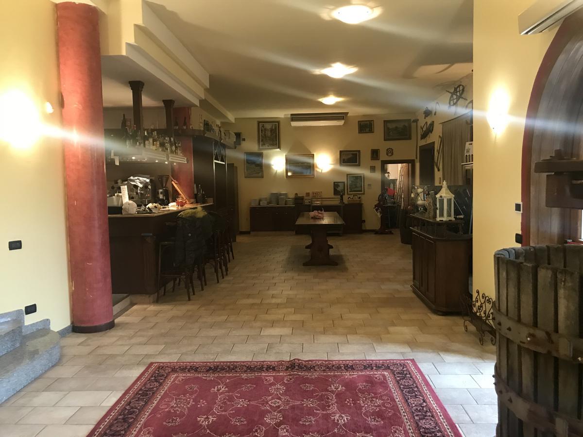 Agriturismo Mulino Bianco 로나토 외부 사진