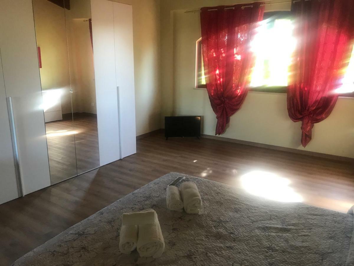 Agriturismo Mulino Bianco 로나토 외부 사진