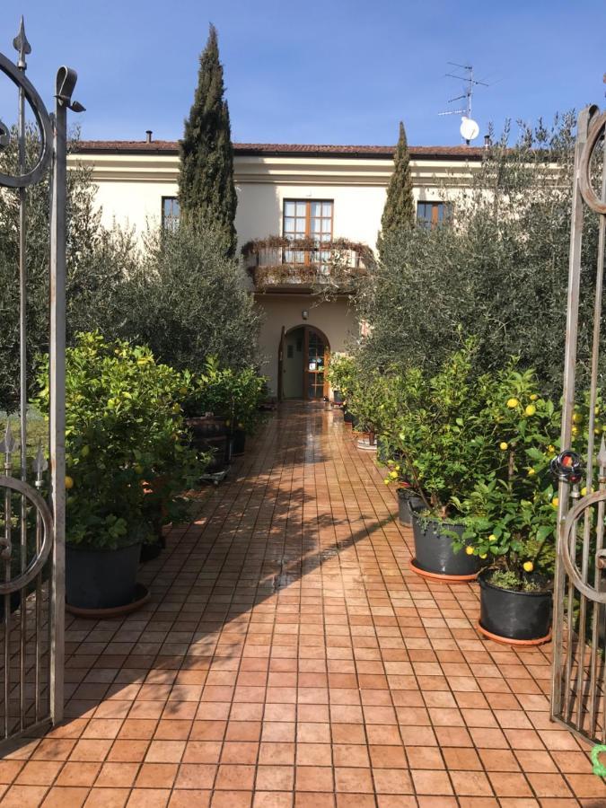 Agriturismo Mulino Bianco 로나토 외부 사진